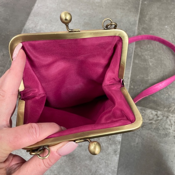 Jessica Simpson crossbody/ clutch - Picture 4 of 6